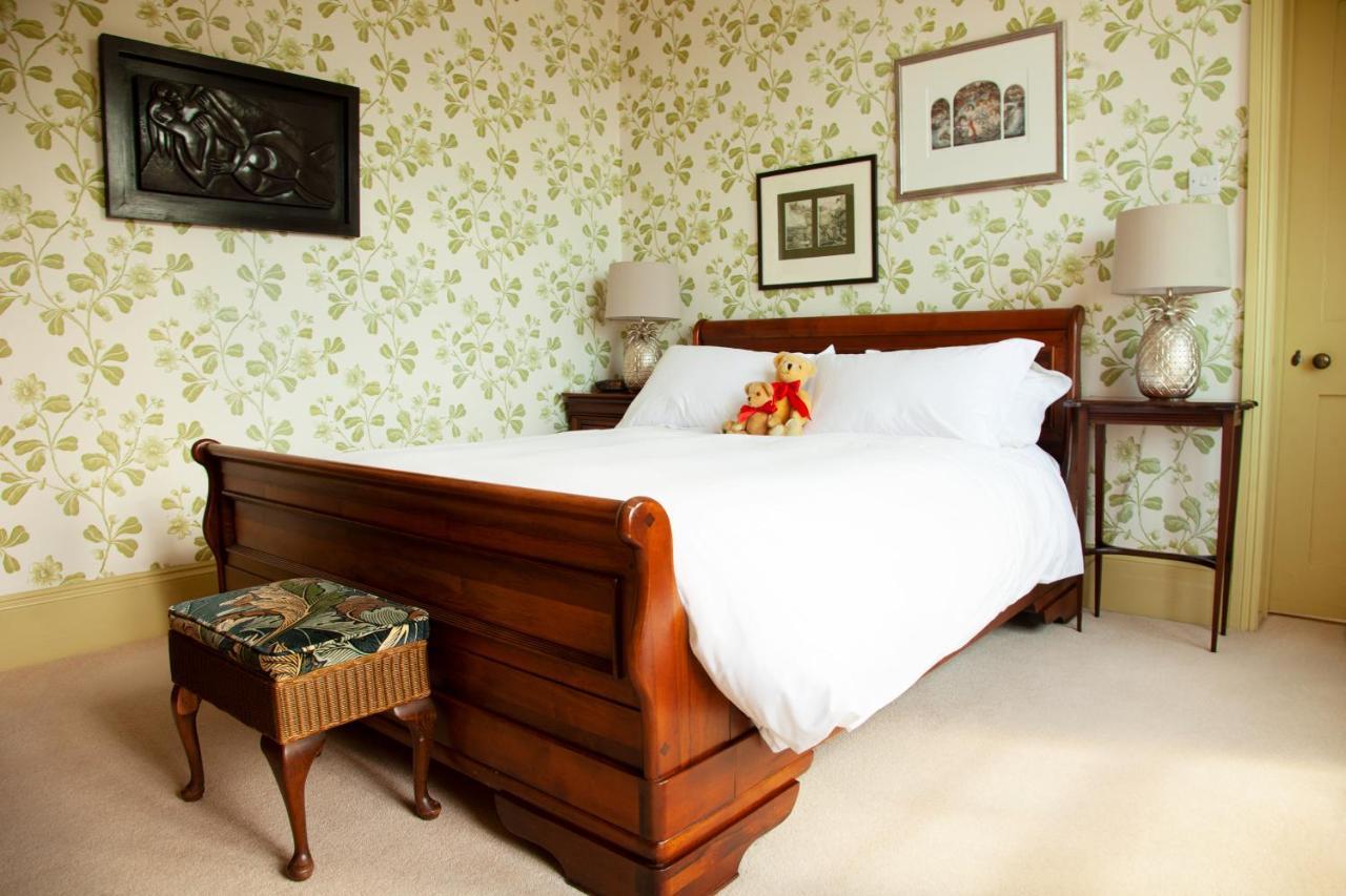 St Katharine'S House Bed and Breakfast Milford Haven Eksteriør billede