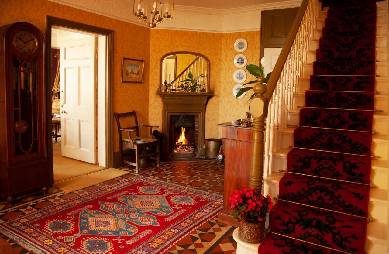St Katharine'S House Bed and Breakfast Milford Haven Eksteriør billede